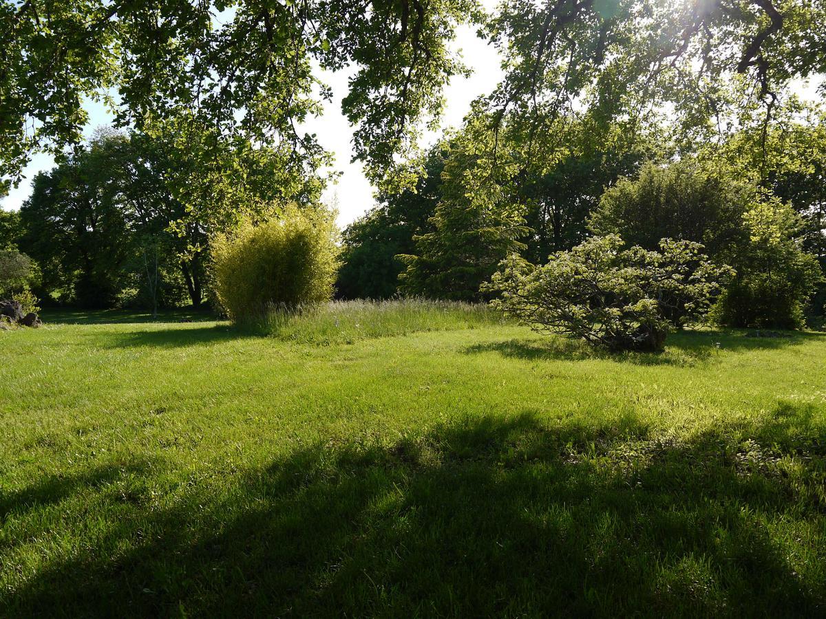 Coutillard Parisot  Exteriör bild